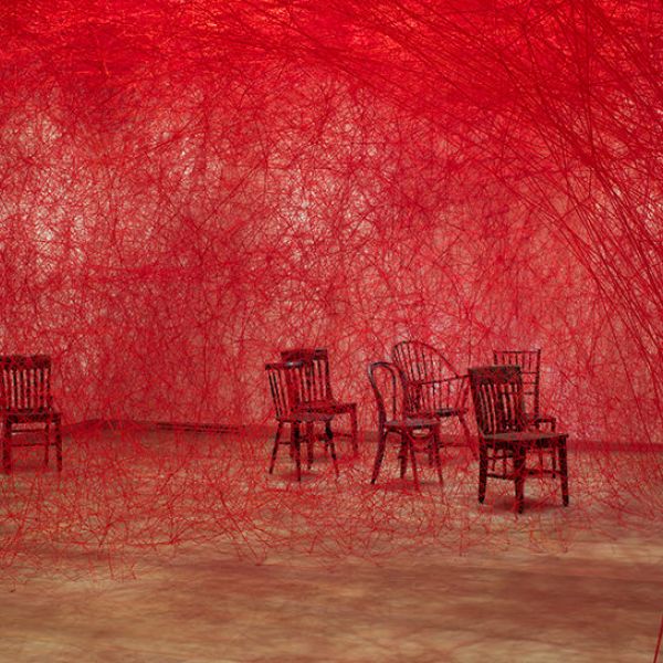 chiharu-shiota-infinity-lines.jpeg