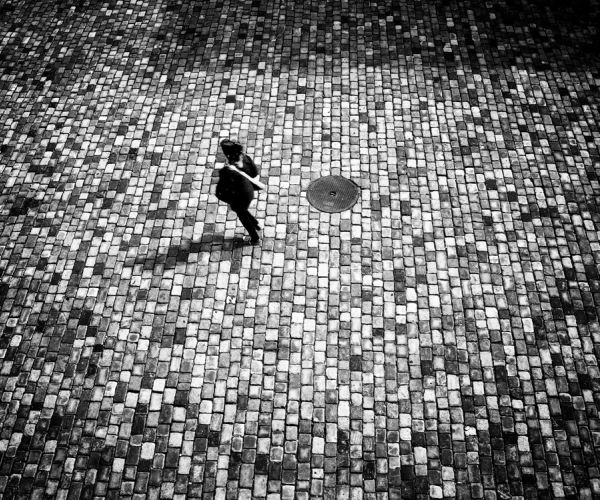 L’individuo e la realtà. Niva Lorenzini su “L’uso della vita”/12