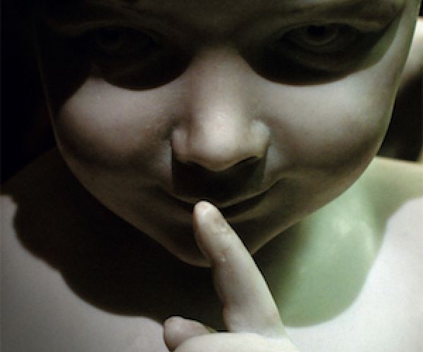 Leros: l’isola degli ingovernabili e degli apolidi  – Recensione a  “La prima verità” di Simona Vinci