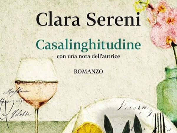 Casalinghitudine. Un libro di Clara Sereni