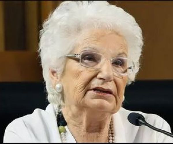 Una scuola contro i luoghi comuni. Costruire prove per costruire intelligenze critiche