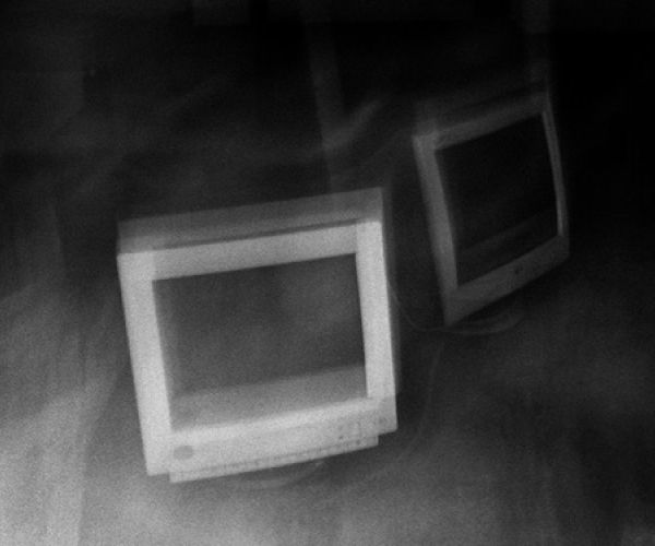 Il monologo di Favino e la guerra simulata