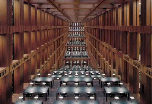 Biblioteche-04 oggetto editoriale 720x600