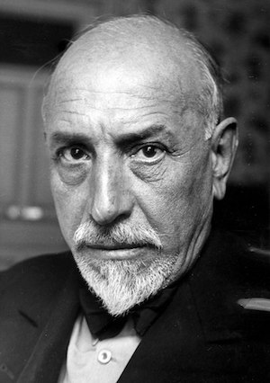 800px Luigi Pirandello 1934b