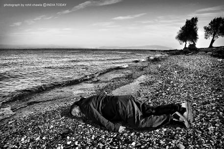 ai-wei-alan-kurdi.jpg