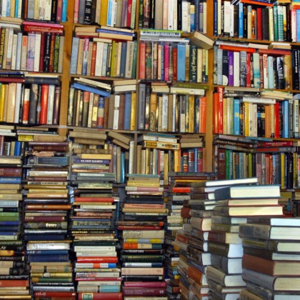 libreria3 983x540