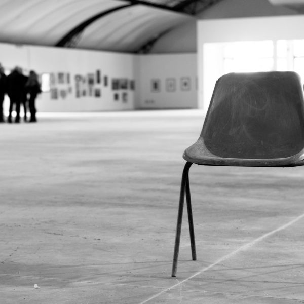 image-la-sedia-vuota-large-open.jpg