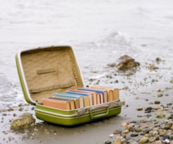 Professori sotto l’ombrellone. Consigli di lettura per chi progetta d’estate