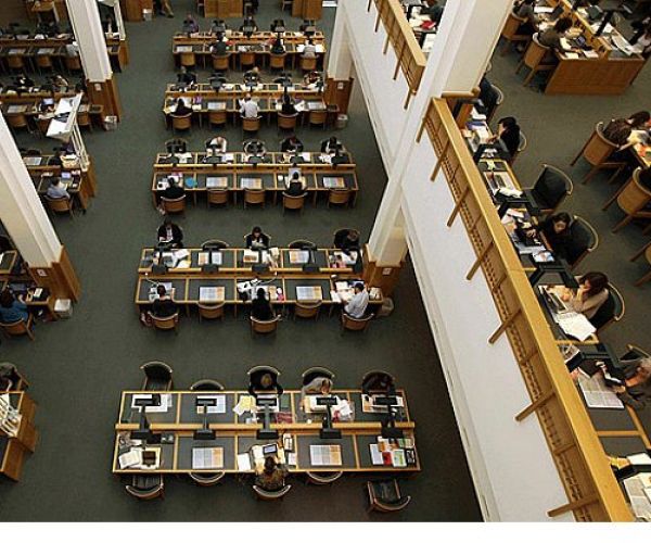 La biblioteca nel romanzo moderno/2. Archetipo, tema, cronotopo