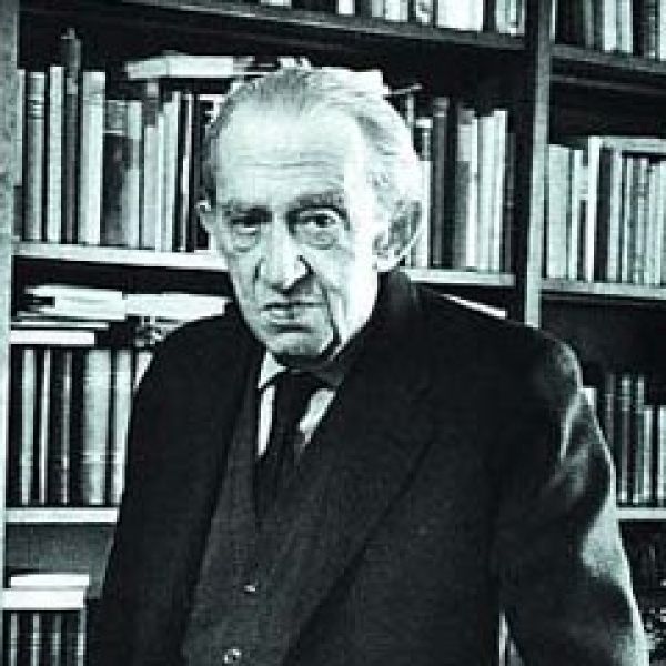 sm lukacs art full a1a935d64b95e920c82ad4211896357f