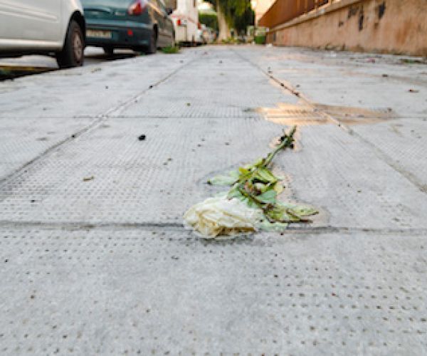 Le strade e le forme d’esperienza nella letteratura italiana del secondo Novecento. Morante, Lodoli, Tondelli e Calvino