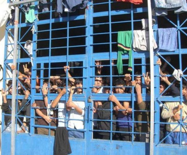 Formazione di compromesso e migranti. Una replica a Pontolillo