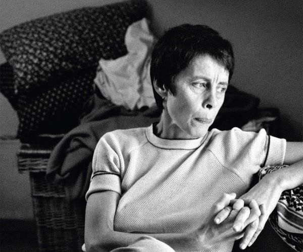 «La poesia non si addice alla vita normale»: il memoir di Renzo Paris per Amelia Rosselli