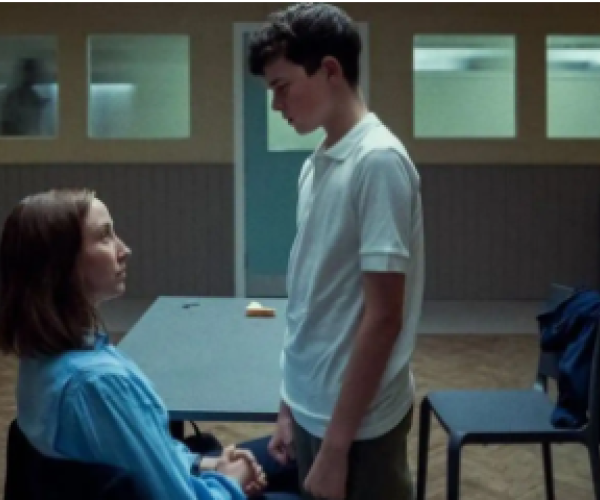 Su Adolescence/1. Sì ho visto Adolescence e ce l’ho ancora piantato nel cervello