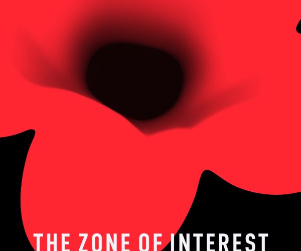 Oltre il nero di uno schermo. Su “La zona d’interesse” di Jonathan Glazer